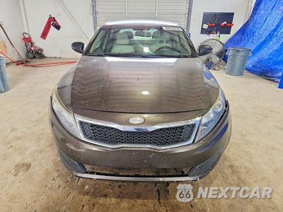 Piąte zdjęcie samochodu w środku: 2013 KIA OPTIMA LX VIN:5XXGM4A77DG245694 - miniatura