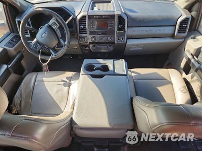 Zdjęcie 8 z 13 samochodu: 2019 FORD F250 SUPER DUTY VIN:1FT7X2B68KED86406 - miniatura