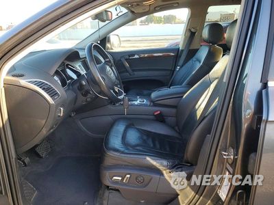 Zdjęcie 7 z 13 samochodu: 2015 AUDI Q7 PREMIUM PLUS VIN:WA1LGAFE2FD030405 - miniatura