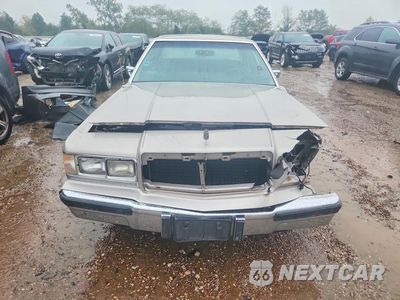 Piąte zdjęcie samochodu w środku: 1989 MERCURY GRAND MARQUIS GS VIN:2MEBM74F9KA602192 - miniatura