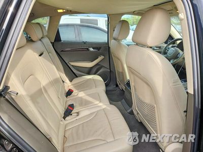 Zdjęcie 10 z 12 samochodu: 2012 AUDI Q5 PRESTIGE VIN:WA1WKAFP0CA021583 - miniatura