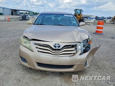 Piąte zdjęcie samochodu w środku: 2010 TOYT CAMRY VIN:4T1BF3EK8AU039248 - miniatura