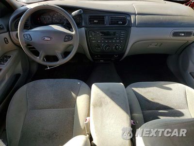 Zdjęcie 8 z 12 samochodu: 2000 FORD TAURUS SES VIN:1FAFP5524YG167547 - miniatura