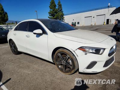 Czwarte zdjęcie samochodu z boku: 2021 MERCEDES-BENZ A 220 VIN:W1K3G4EB6MJ313800 - miniatura