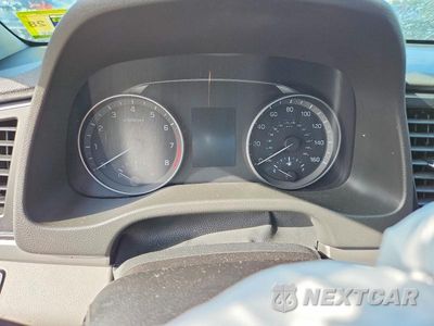 Zdjęcie 9 z 12 samochodu: 2017 HYUNDAI ELANTRA SE VIN:5NPD84LF0HH075300 - miniatura