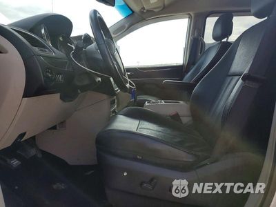 Zdjęcie 7 z 14 samochodu: 2012 CHRYSLER TOWN & COUNTRY TOURING VIN:2C4RC1BG2CR286846 - miniatura