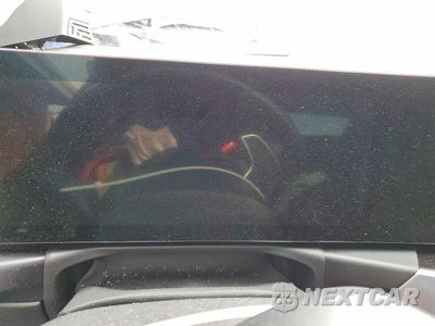 Zdjęcie 9 z 12 samochodu: 2024 BMW M2 VIN:3MF13DM05R8E23511 - miniatura