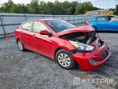 Czwarte zdjęcie samochodu z boku: 2016 HYUNDAI ACCENT SE VIN:KMHCT4AE4GU956490 - miniatura