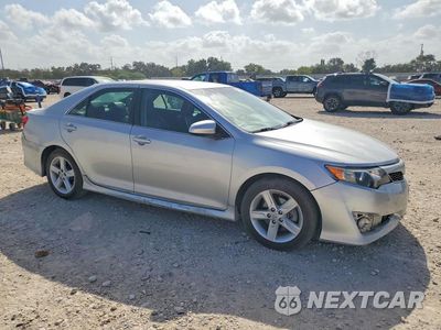 Czwarte zdjęcie samochodu z boku: 2013 TOYOTA CAMRY SE VIN:4T1BF1FK4DU230981 - miniatura