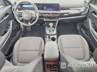 Zdjęcie 8 z 14 samochodu: 2024 KIA SELTOS S VIN:KNDEUCAA8R7552451 - miniatura