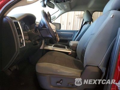 Zdjęcie 7 z 12 samochodu: 2015 RAM 1500 SLT VIN:1C6RR6LT4FS561974 - miniatura