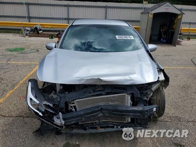 Piąte zdjęcie samochodu w środku: 2018 KIA FORTE LX VIN:3KPFL4A72JE169983 - miniatura