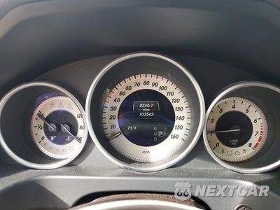 Zdjęcie 9 z 12 samochodu: 2016 MERCEDES-BENZ E 350 4MATIC VIN:WDDHF8JB2GB252515 - miniatura