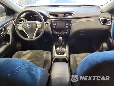 Zdjęcie 8 z 13 samochodu: 2015 NISSAN ROGUE SV VIN:5N1AT2MV3FC907891 - miniatura