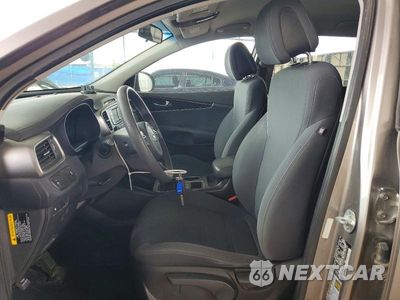 Zdjęcie 7 z 13 samochodu: 2016 KIA SORENTO LX VIN:5XYPGDA32GG045195 - miniatura