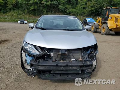 Piąte zdjęcie samochodu w środku: 2019 NISSAN ROGUE SPORT S VIN:JN1BJ1CR7KW631515 - miniatura