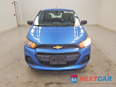 Piąte zdjęcie samochodu w środku: 2018 CHEVROLET SPARK LS VIN:KL8CB6SA8JC480992 - miniatura