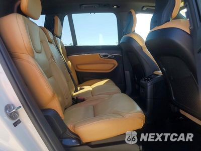Zdjęcie 11 z 14 samochodu: 2023 VOLVO XC90 ULTIMATE VIN:YV4H60CA4P1940955 - miniatura