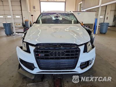 Piąte zdjęcie samochodu w środku: 2017 AUDI SQ5 PREMIUM PLUS VIN:WA1CCAFP3HA087830 - miniatura