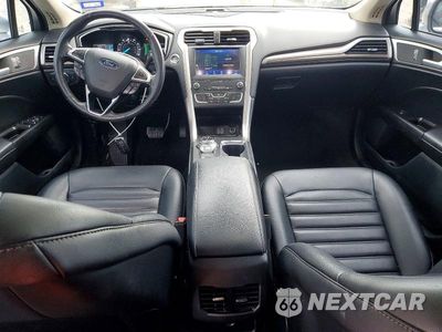 Zdjęcie 8 z 12 samochodu: 2019 FORD FUSION SEL VIN:3FA6P0CD1KR250358 - miniatura