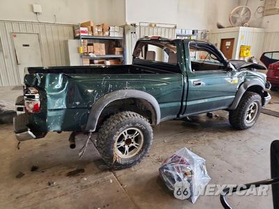 Trzecie zdjęcie samochodu z tyłu: 2001 TOYOTA TACOMA BASE VIN:5TEPM62N31Z811839 - miniatura