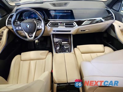 Zdjęcie 8 z 13 samochodu: 2021 BMW X5 XDRIVE45E VIN:5UXTA6C08M9F27585 - miniatura