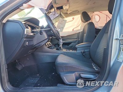 Zdjęcie 7 z 12 samochodu: 2024 VOLKSWAGEN JETTA S VIN:3VW5M7BU4RM056825 - miniatura