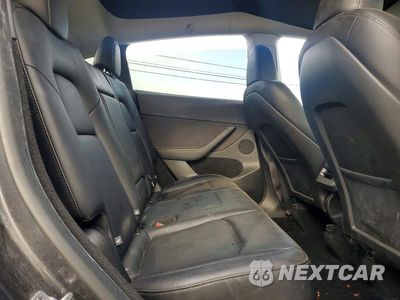 Zdjęcie 10 z 12 samochodu: 2025 TESLA MODEL Y VIN:7SAYGDEDXSF314733 - miniatura