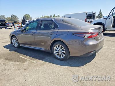 Drugie zdjęcie samochodu z przodu: 2023 TOYOTA CAMRY LE VIN:4T1C11AK4PU834819 - miniatura
