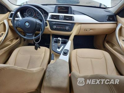 Zdjęcie 8 z 12 samochodu: 2015 BMW 320 I VIN:WBA3B1G55FNT64745 - miniatura