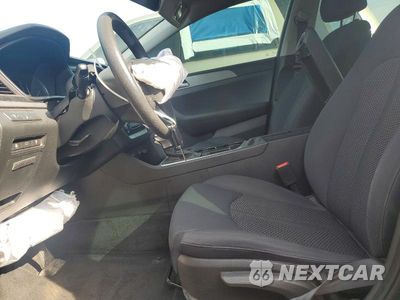 Zdjęcie 7 z 12 samochodu: 2019 HYUNDAI SONATA SE VIN:5NPE24AF1KH760793 - miniatura