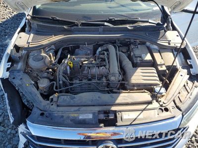 Zdjęcie 11 z 12 samochodu: 2019 VOLKSWAGEN JETTA SEL PREMIUM VIN:3VWG57BU4KM102634 - miniatura