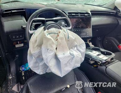 Zdjęcie 8 z 12 samochodu: 2023 HYUNDAI TUCSON LIMITED VIN:5NMJECAE2PH272092 - miniatura