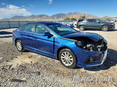 Czwarte zdjęcie samochodu z boku: 2018 HYUNDAI SONATA SE VIN:5NPE24AF9JH669639 - miniatura