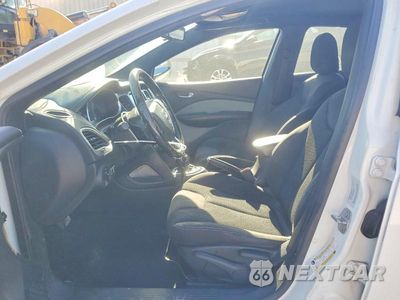 Zdjęcie 7 z 12 samochodu: 2015 DODGE DART SXT VIN:1C3CDFBB3FD213534 - miniatura