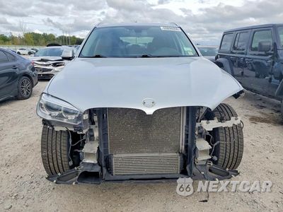Piąte zdjęcie samochodu w środku: 2016 BMW X5 XDRIVE35I VIN:5UXKR0C55G0P30341 - miniatura