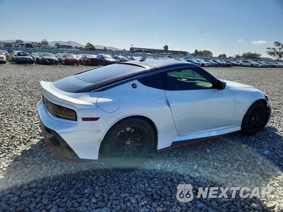 Trzecie zdjęcie samochodu z tyłu: 2024 NISSAN Z NISMO VIN:JN1BZ4CH1RM360717 - miniatura