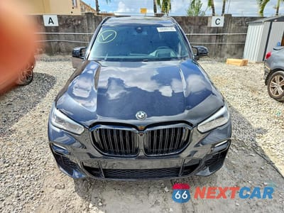 Piąte zdjęcie samochodu w środku: 2019 BMW X5 XDRIVE50I VIN:5UXJU2C5XKLN66873 - miniatura