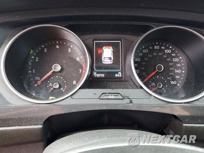 Zdjęcie 9 z 13 samochodu: 2019 VOLKSWAGEN TIGUAN SE VIN:3VV2B7AX7KM173930 - miniatura