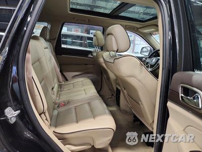Zdjęcie 11 z 13 samochodu: 2014 JEEP GRAND CHEROKEE OVERLAND VIN:1C4RJFCM1EC298229 - miniatura