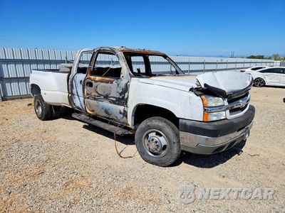 Czwarte zdjęcie samochodu z boku: 2003 CHEVROLET SILVERADO K3500 VIN:1GCJK39173E191029 - miniatura