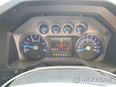 Zdjęcie 9 z 12 samochodu: 2015 FORD F350 SUPER DUTY VIN:1FT8W3BTXFEC07081 - miniatura