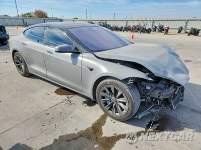 Czwarte zdjęcie samochodu z boku: 2018 TESLA MODEL S VIN:5YJSA1E26JF284002 - miniatura