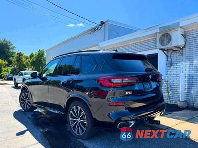 Trzecie zdjęcie samochodu z tyłu: 2019 BMW X5 XDRIVE50I VIN:5UXJU2C52KLB15262 - miniatura