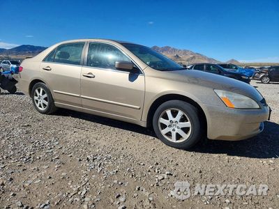Czwarte zdjęcie samochodu z boku: 2005 HONDA ACCORD EX VIN:1HGCM66545A031911 - miniatura