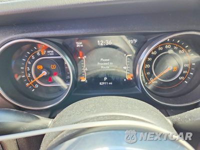 Zdjęcie 9 z 13 samochodu: 2019 JEEP WRANGLER UNLIMITED SAHARA VIN:1C4HJXEG8KW531087 - miniatura
