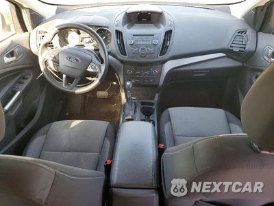 Zdjęcie 8 z 13 samochodu: 2017 FORD ESCAPE SE VIN:1FMCU9GD4HUC61548 - miniatura