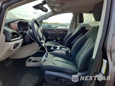 Zdjęcie 7 z 13 samochodu: 2019 CHRYSLER PACIFICA TOURING PLUS VIN:2C4RC1FGXKR733612 - miniatura