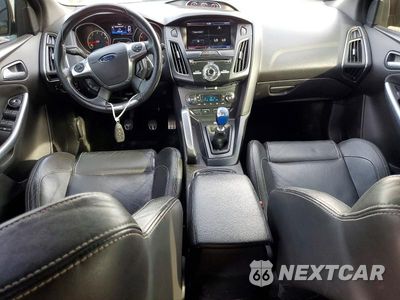Zdjęcie 8 z 14 samochodu: 2013 FORD FOCUS ST VIN:1FADP3L95DL180241 - miniatura