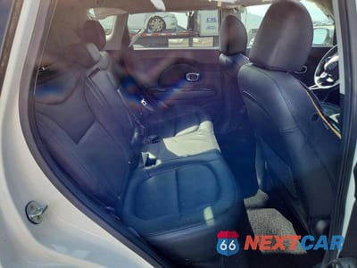 Zdjęcie 11 z 13 samochodu: 2016 KIA SOUL ! VIN:KNDJX3A53G7277562 - miniatura